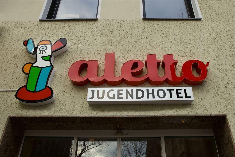 Acama Hotel & Hostel Schoneberg Berlijn Buitenkant foto